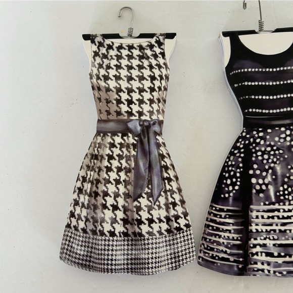 LILYMCGEE BLOCK NOTES DRESSES WITH HANGERS SOME NWT - Picture 2 of 9